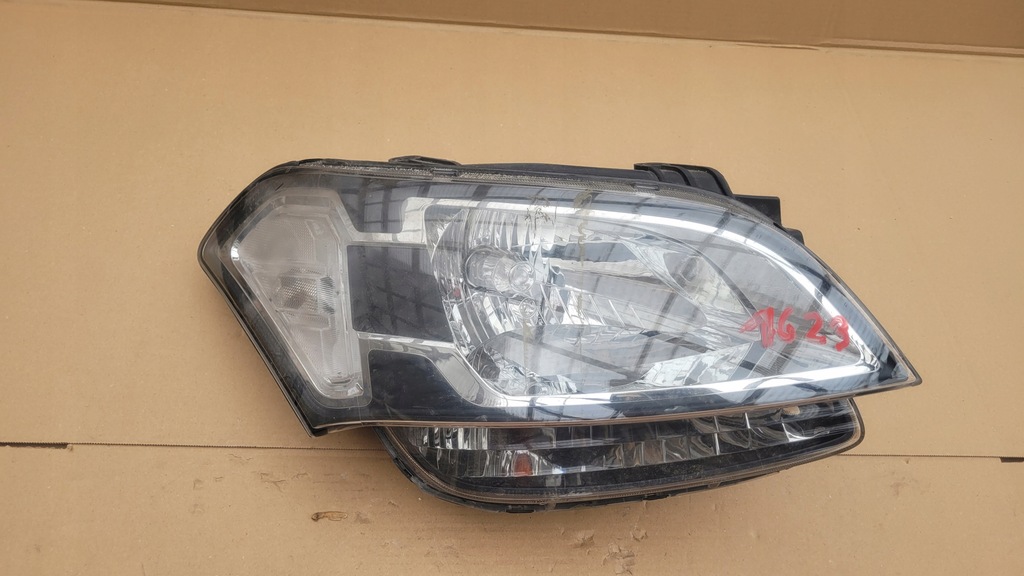 фото №1, Kia soul i правый фара лампа правая перед // 1623