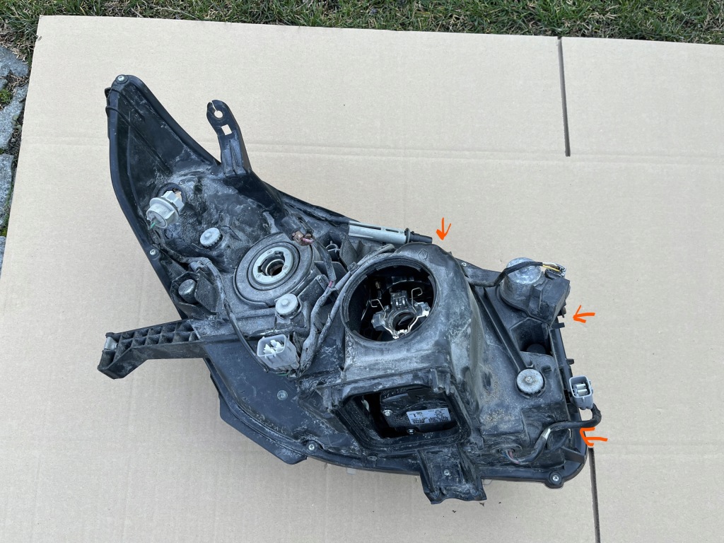 фото №6, Лампа левая eu toyota land cruiser 150 ксенон 09 -14