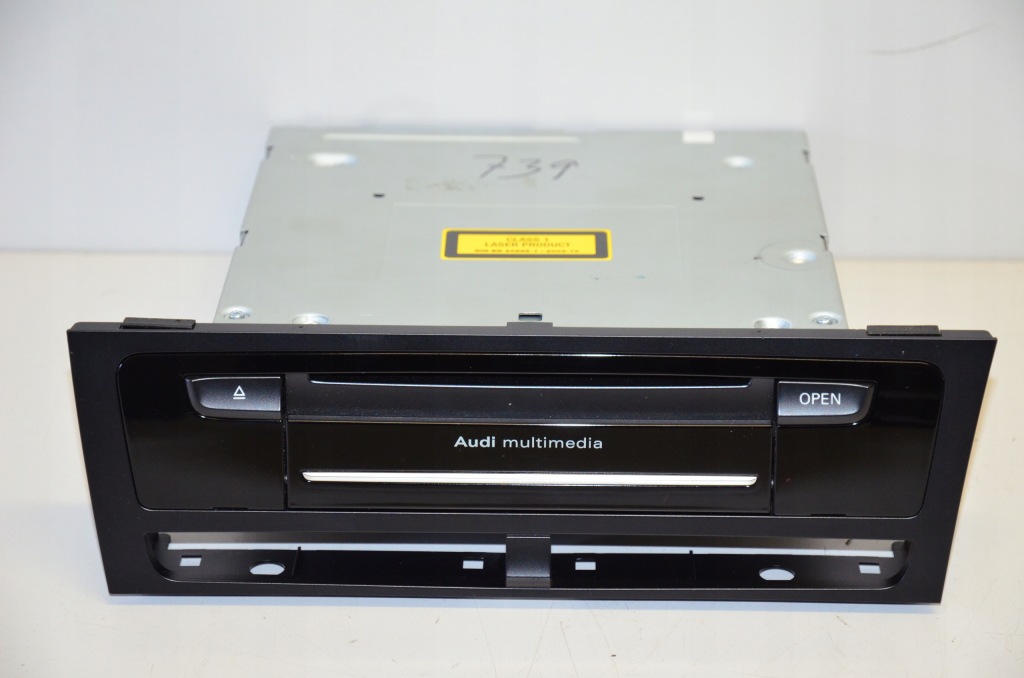 фото №1, Audi оригинальный номер считыватель мультимедиа 8r2035652