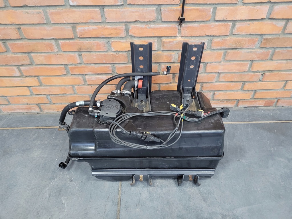 фото №1, Бак рама кронштейн маслоприёмник adblue scania r s euro 6 2196094 fv