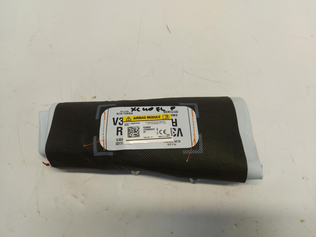 фото №1, Volvo xc40 lift подушка сидіння права 32288538