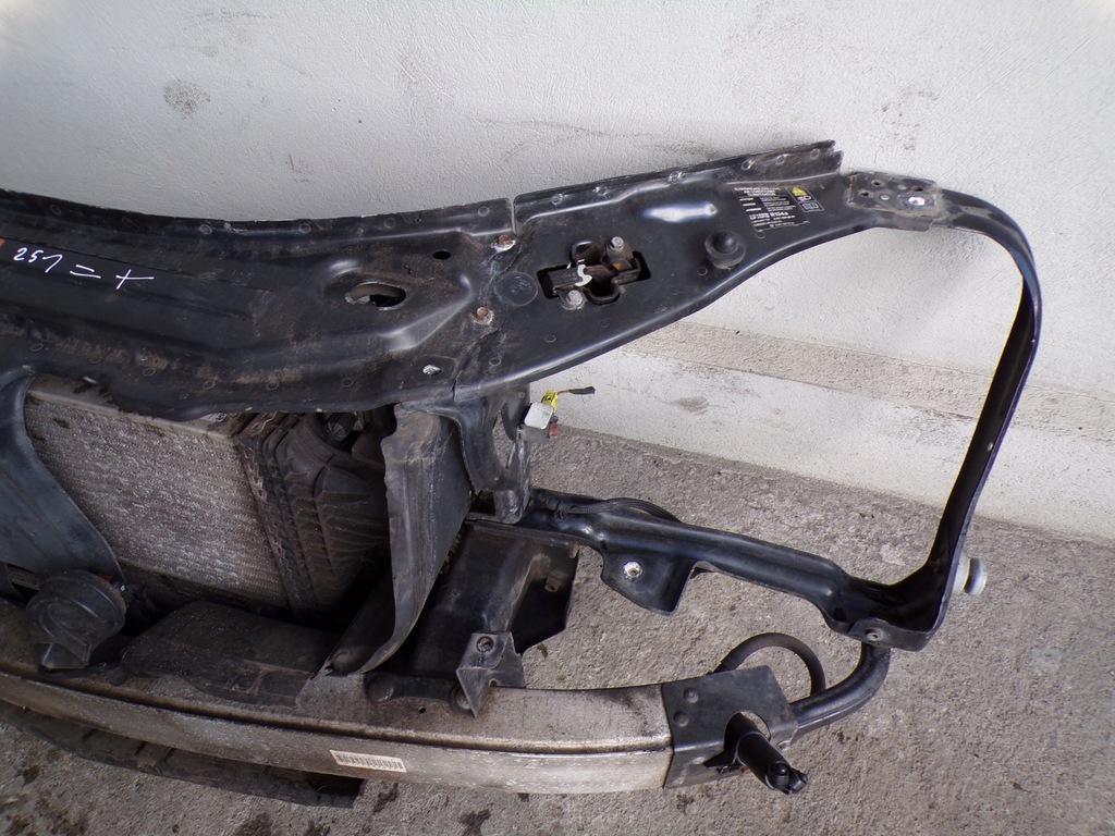 фото №5, Pas передний радиатор mercedes w251 r klasa дизель