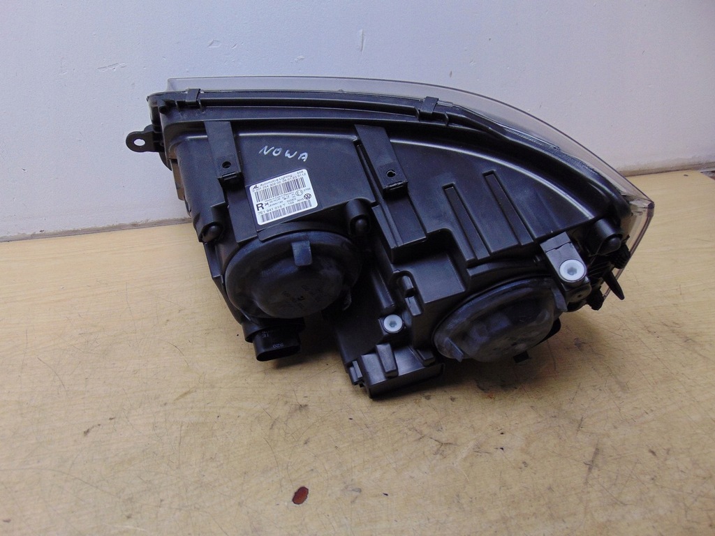 фото №9, Лампа правая vw multivan t5 fl nowa оригинал al