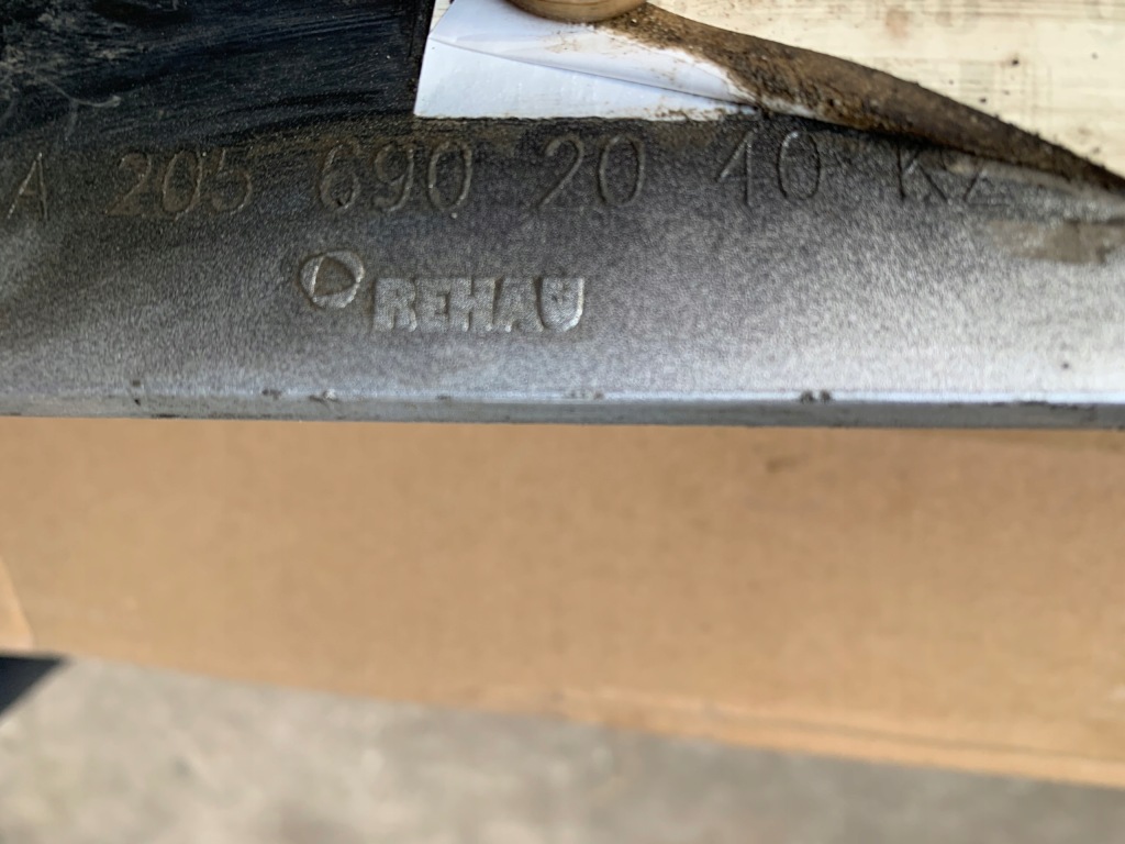 фото №6, W205 coupe c-klasa молдинг поріг права поріг