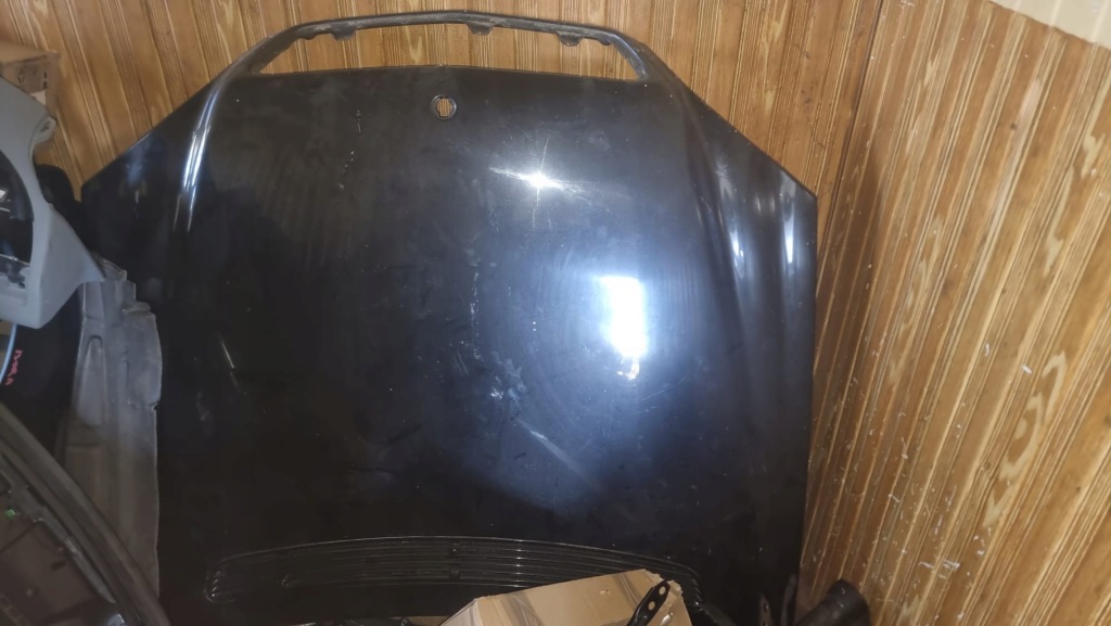 Купити Капот кришка двигуна mercedes w140