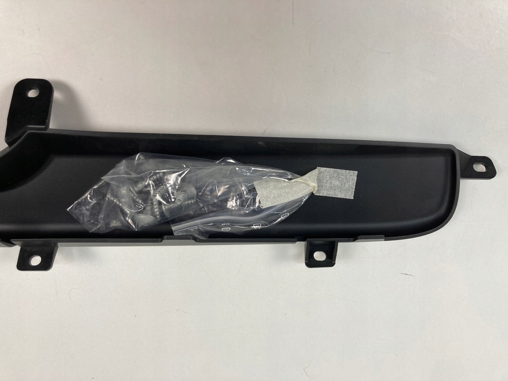 фото №6, Кронштейн кронштейн решетка audi q5 8r0