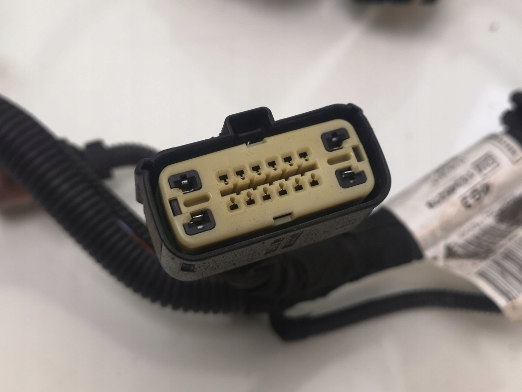 2011 opel insignia a джгут двигуна 13345278 Недорого