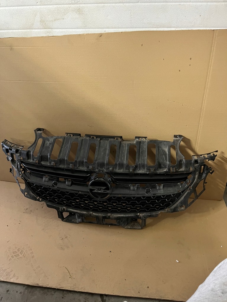 фото №1, Решётка радиатора решётка радиатора opel adam 13355289