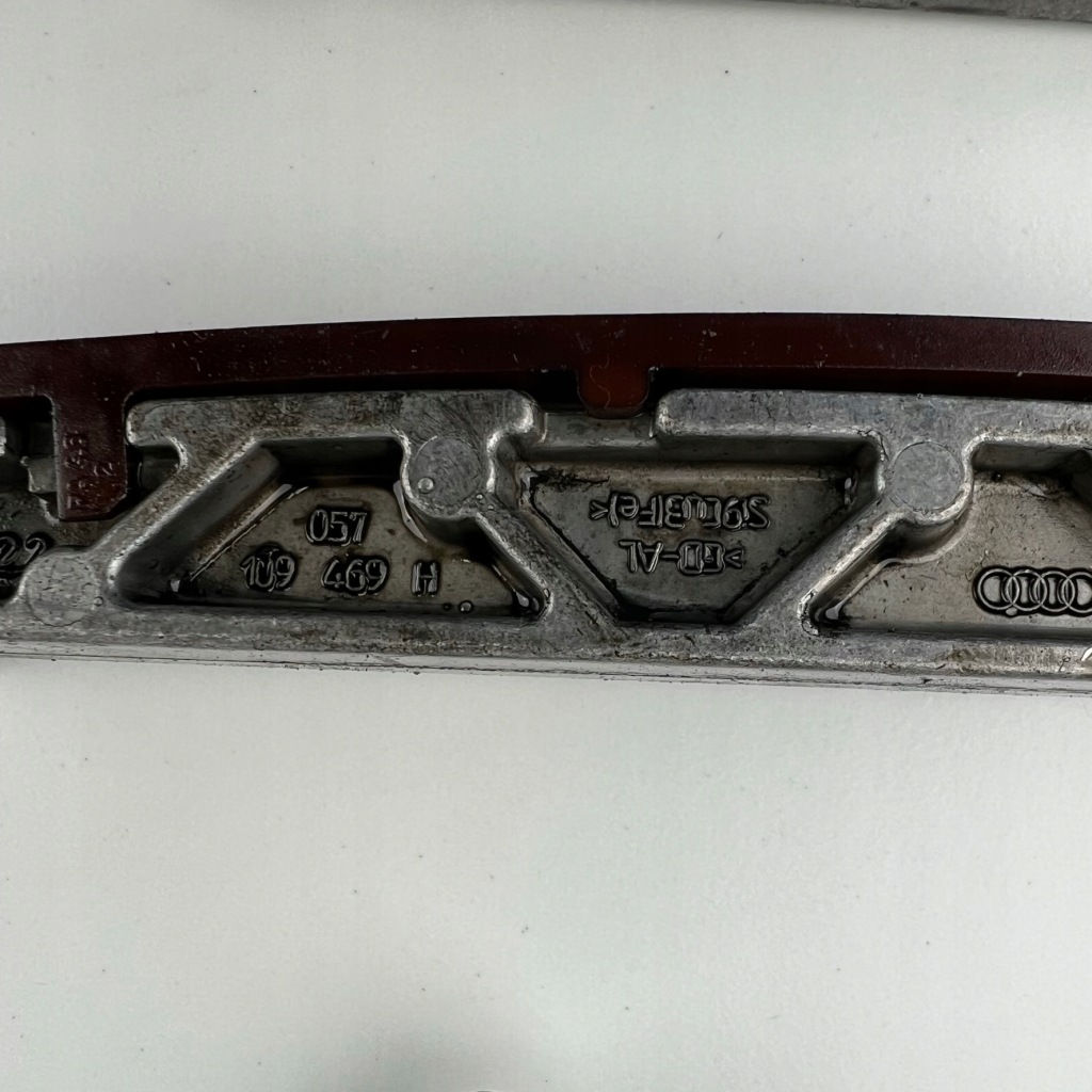 фото №11, Натяжитель цепи audi a4 q7 vw touareg 3.0 tdi !