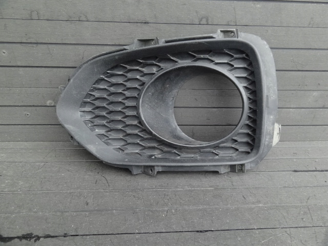 фото №1, Kia sorento 2010 заглушка рамка противотуманной фары левая org