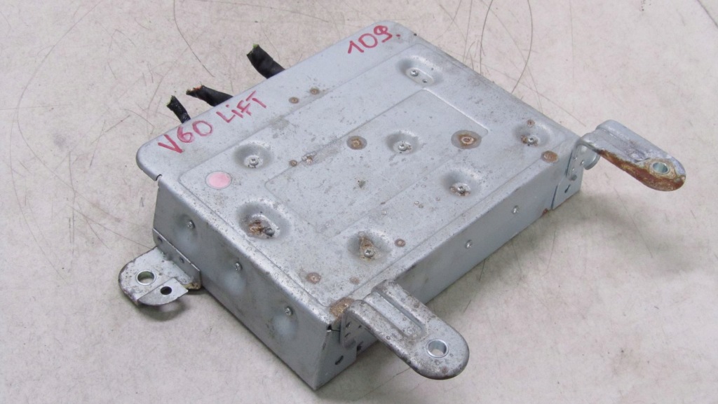 фото №4, Volvo v60 усилитель радио 31409935 10-