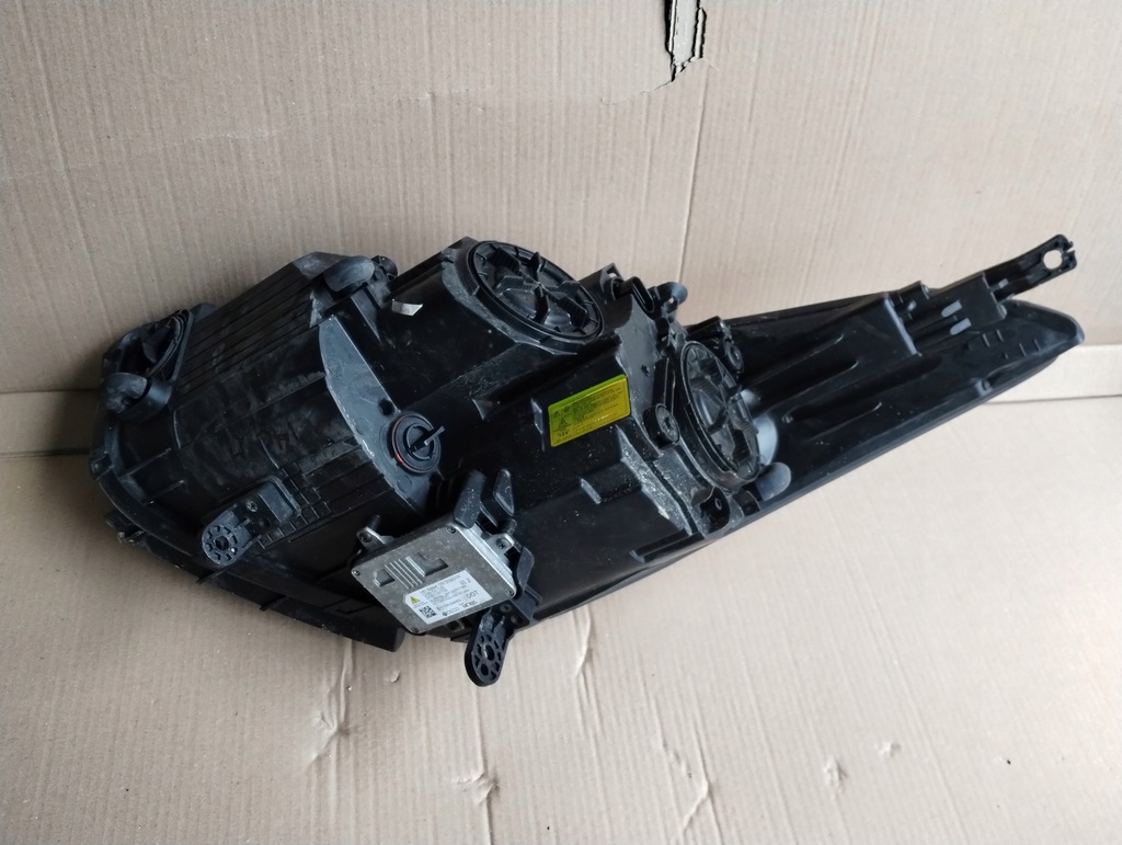 фото №13, Лампа перед передня права hyundai i40 2011 921023z330 92102-3z330