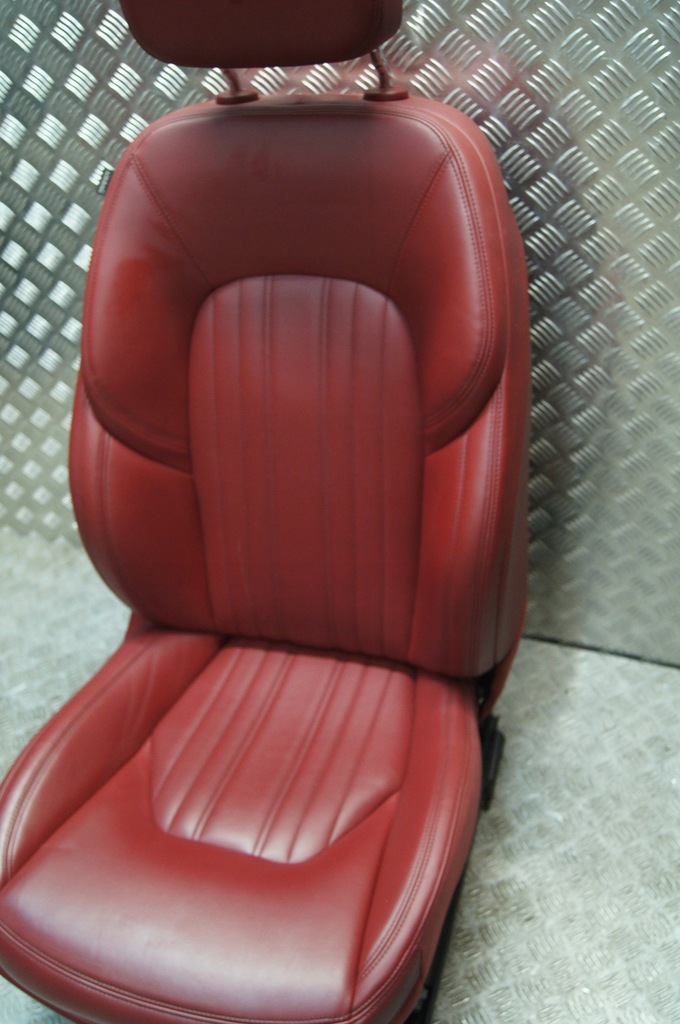 фото №5, Maserati levante сидіння правий пасажира червоний