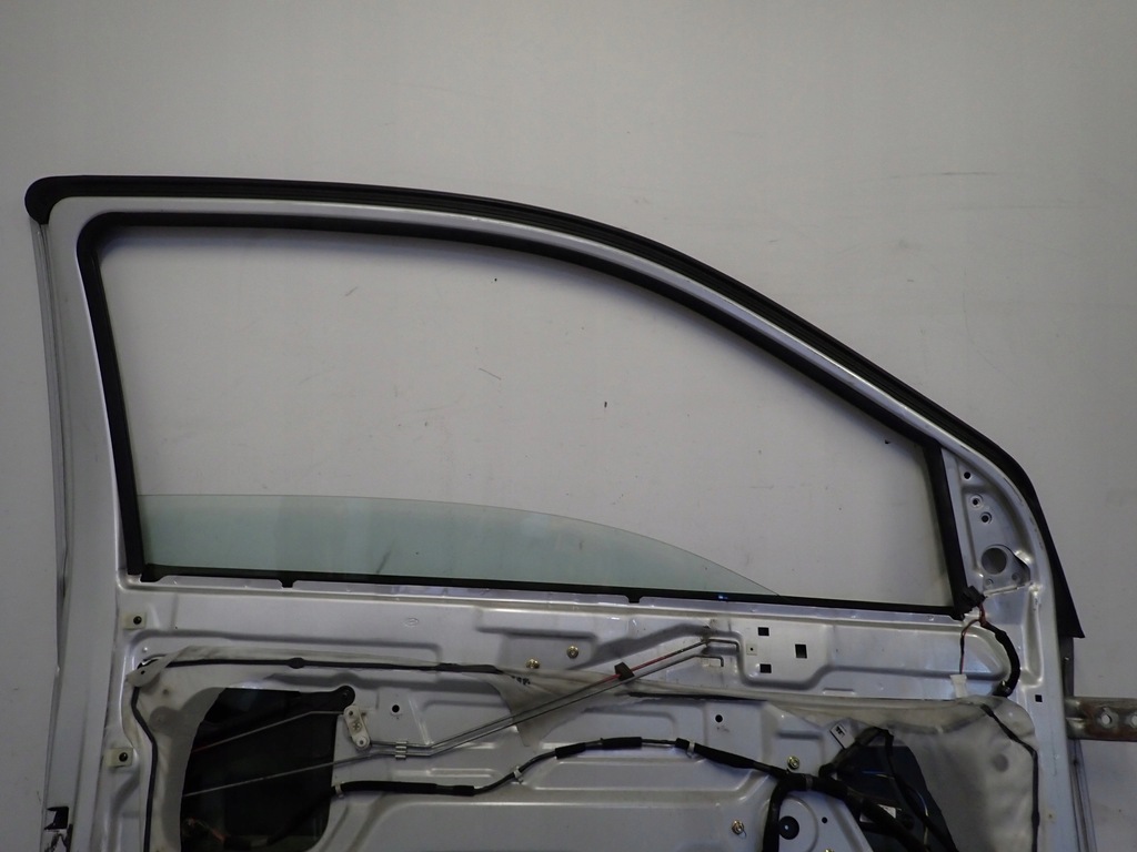 фото №11, Hyundai getz 02-10 3d двері ліва cs