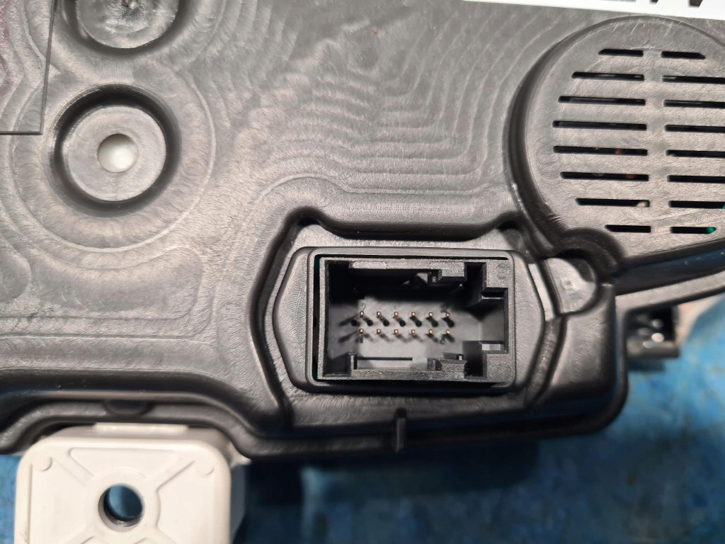 Купить Счетчик opel оригинальный номер 1303304