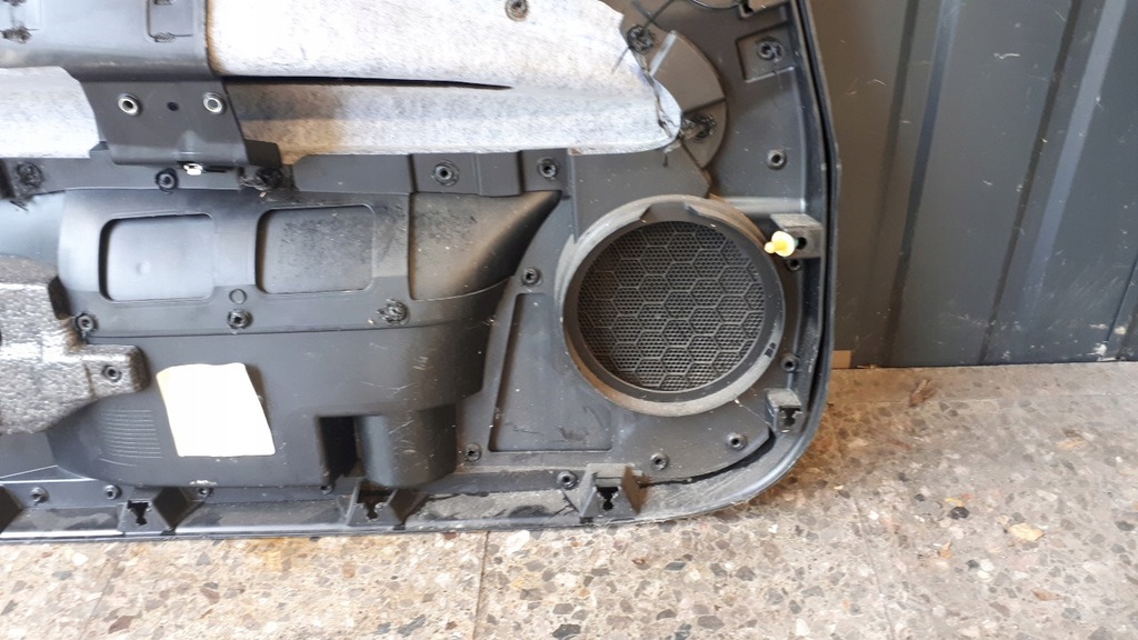 фото №8, Обшивка дверь правый перед fiat grande punto