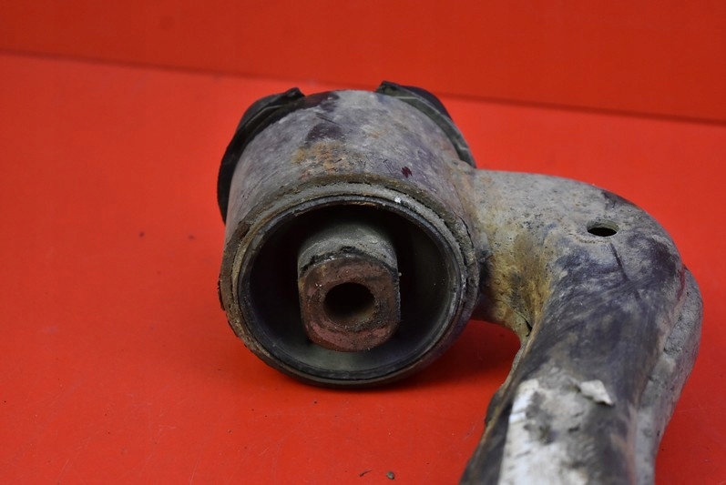 фото №10, Рычаг левый перед land rover discovery iii 2.7 td