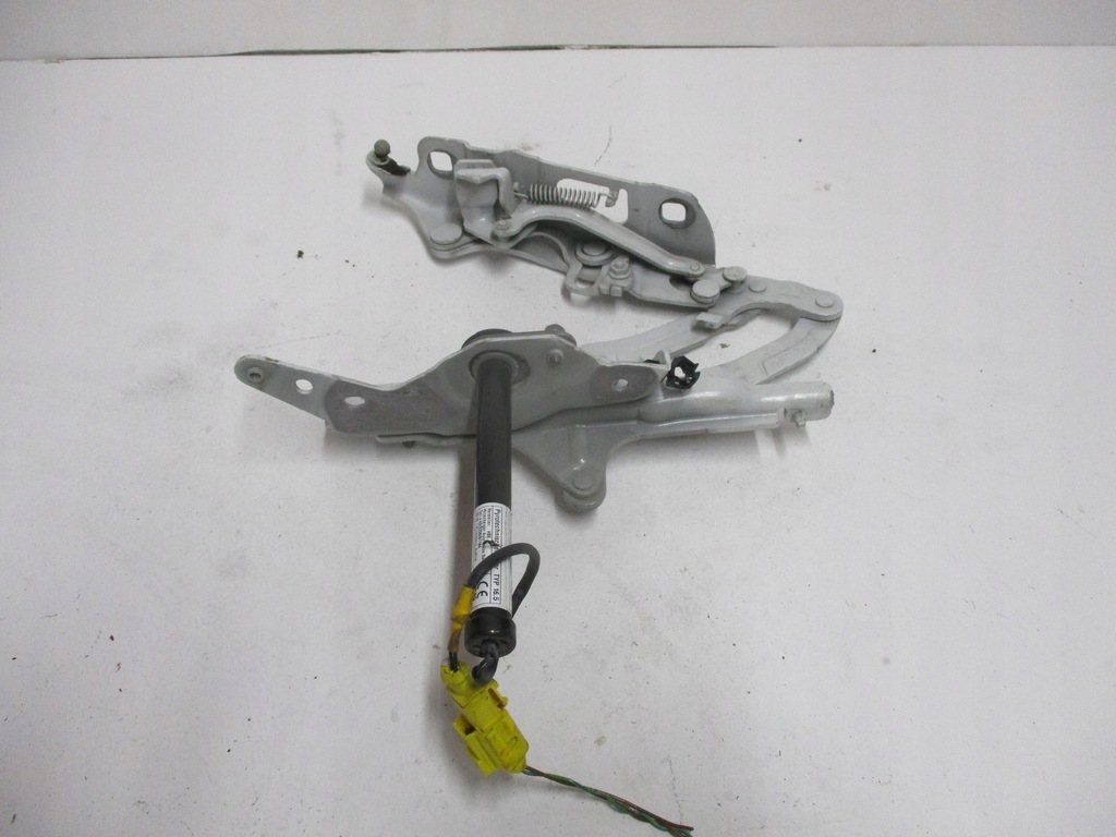 фото №6, Петля капот porsche panamera 971 971823295b piro