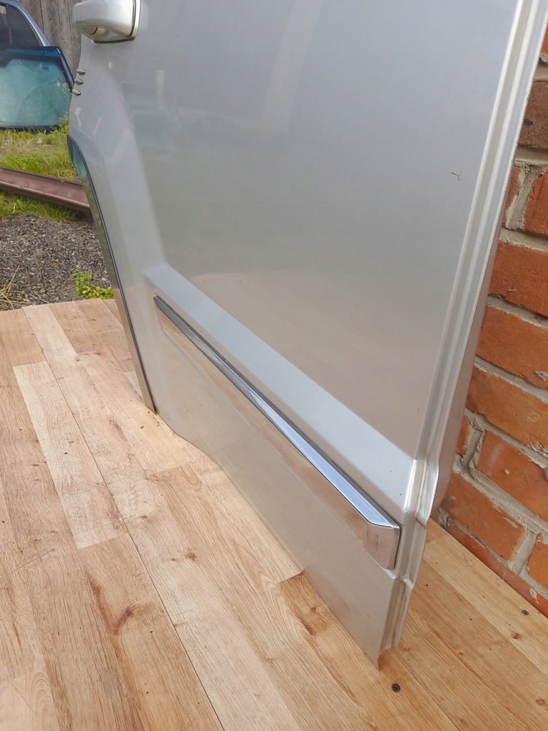 фото №6, Jeep grand cherokee wk 5-10 дверь правый задняя