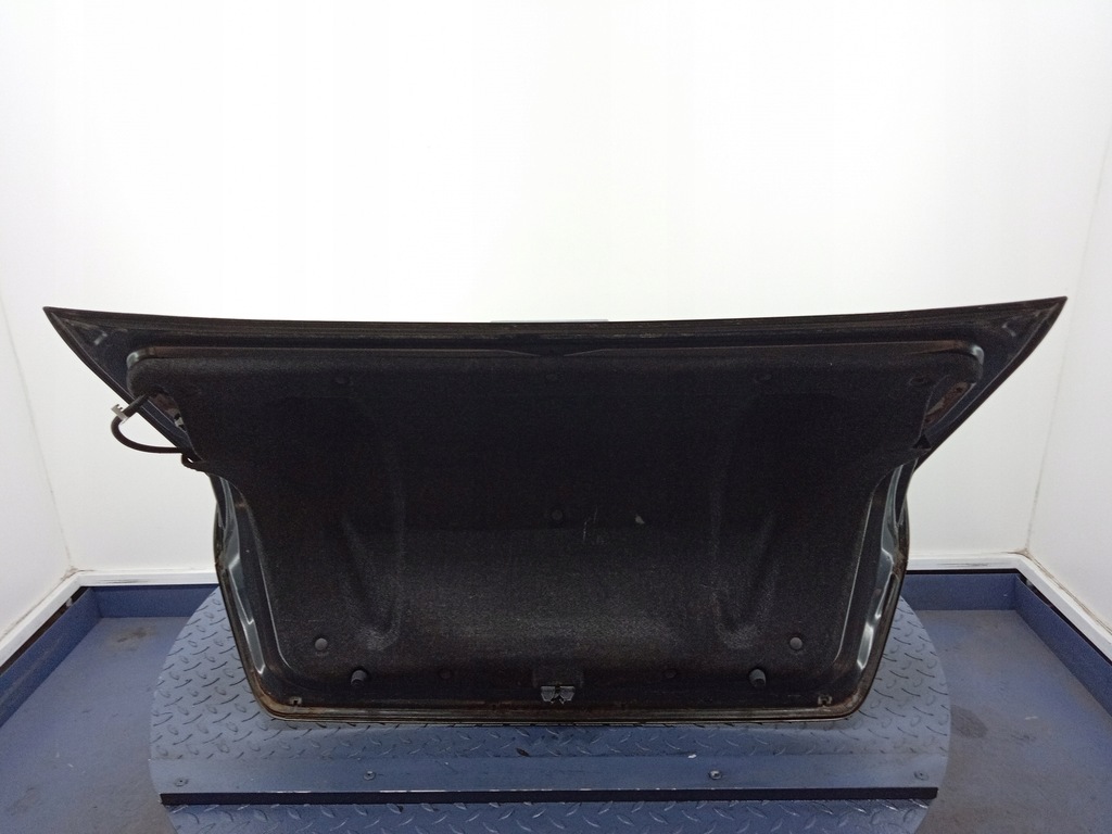 фото №10, Legacy iv lift sedan крышка багажника багажника задняя 65z