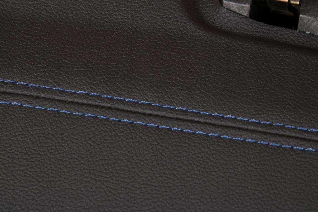 фото №12, Bmw x3 g01 lci x4 g02 lci панель приладів приладова панель  sensatec czarna head up