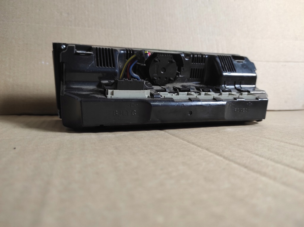 фото №7, Audi a6 c6 панель кондиціонера обдув