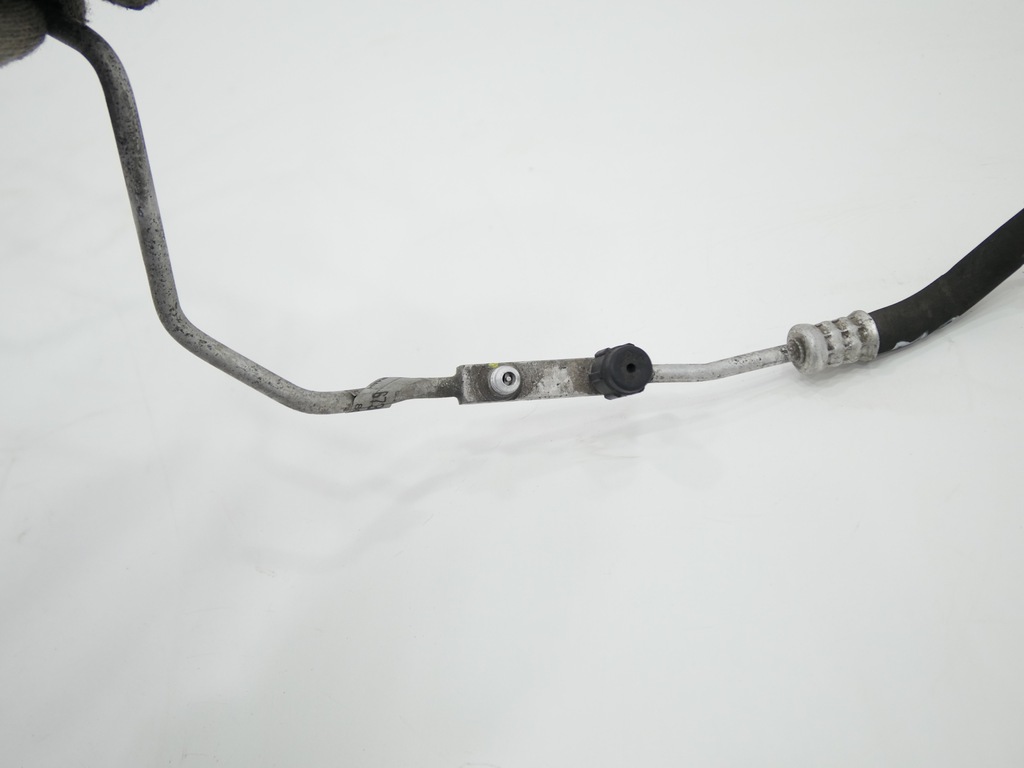 фото №5, Шланг кондиціонера maserati quattroporte v 4.2