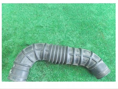 фото №1, Renault trafic 1.9d 98r - труба впуска воздуха