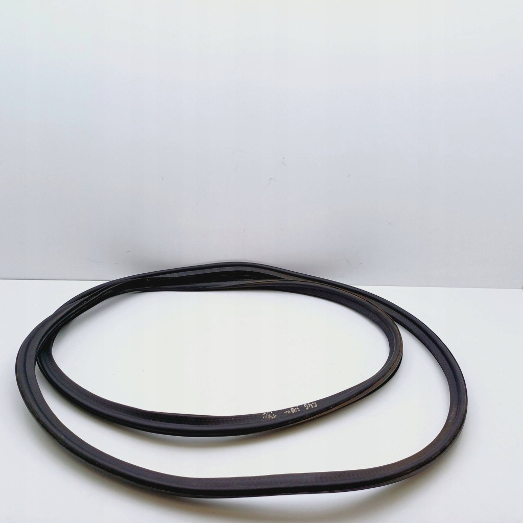 Прокладка кузовна кришки багажника bmw 3 e46 універсал nr133 Недорого