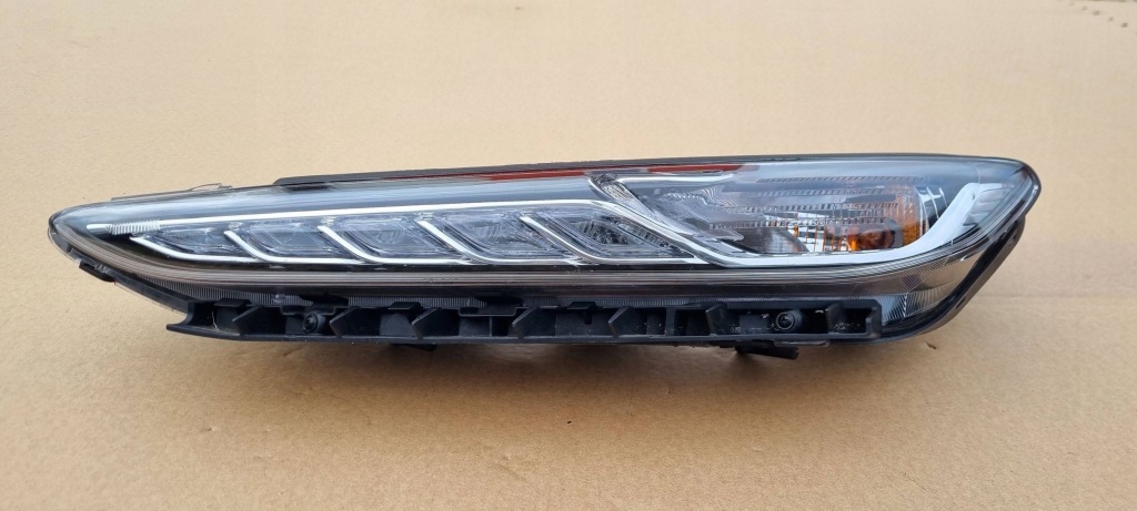 фото №3, Hyundai kona i лампа led левая оригинал