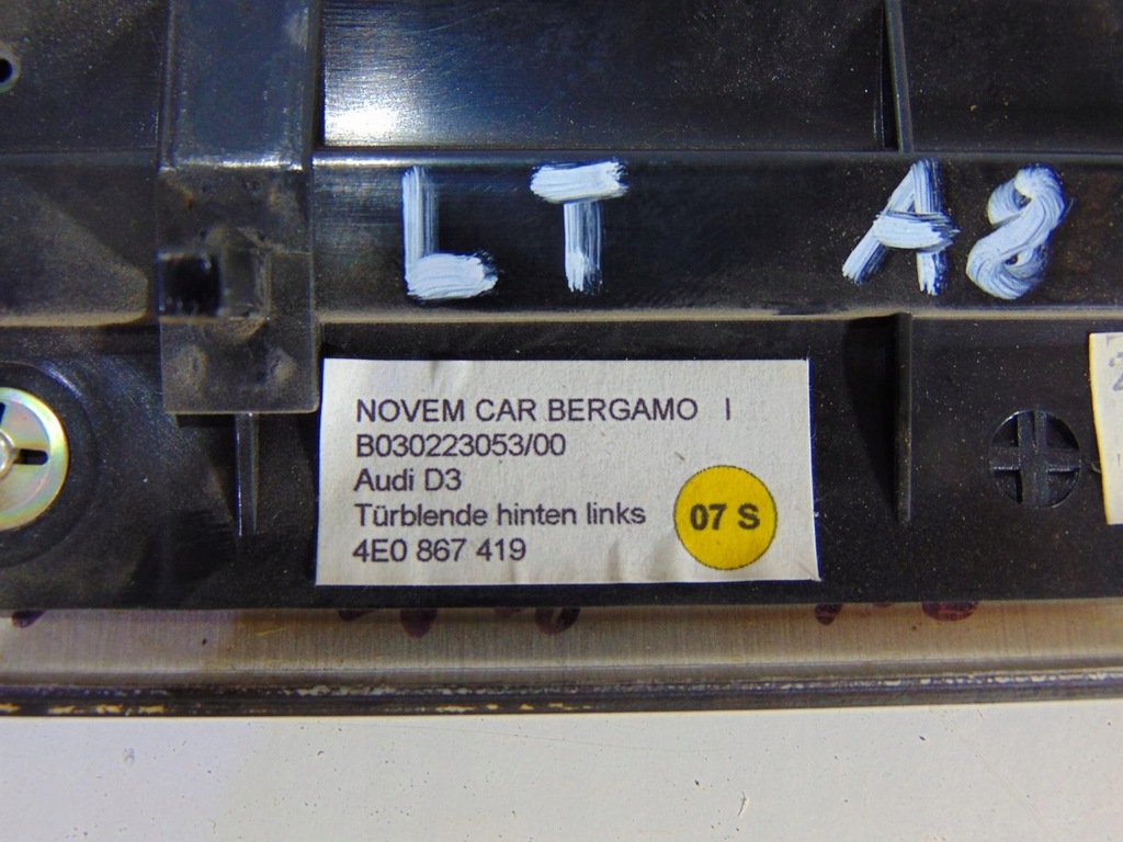 фото №7, Молдинг декоративна двері лівий задня audi a8 d3 4e0867419