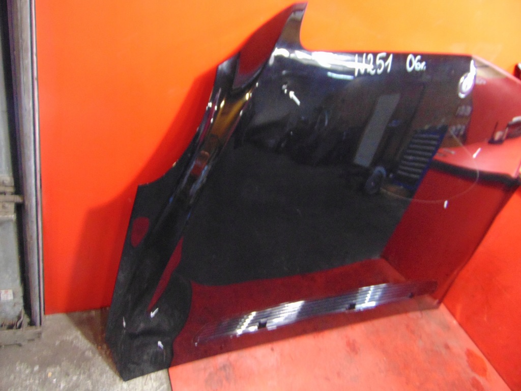 фото №3, Mercedes r-klasa 251 w251 05-09 капот крышка двигателя c040