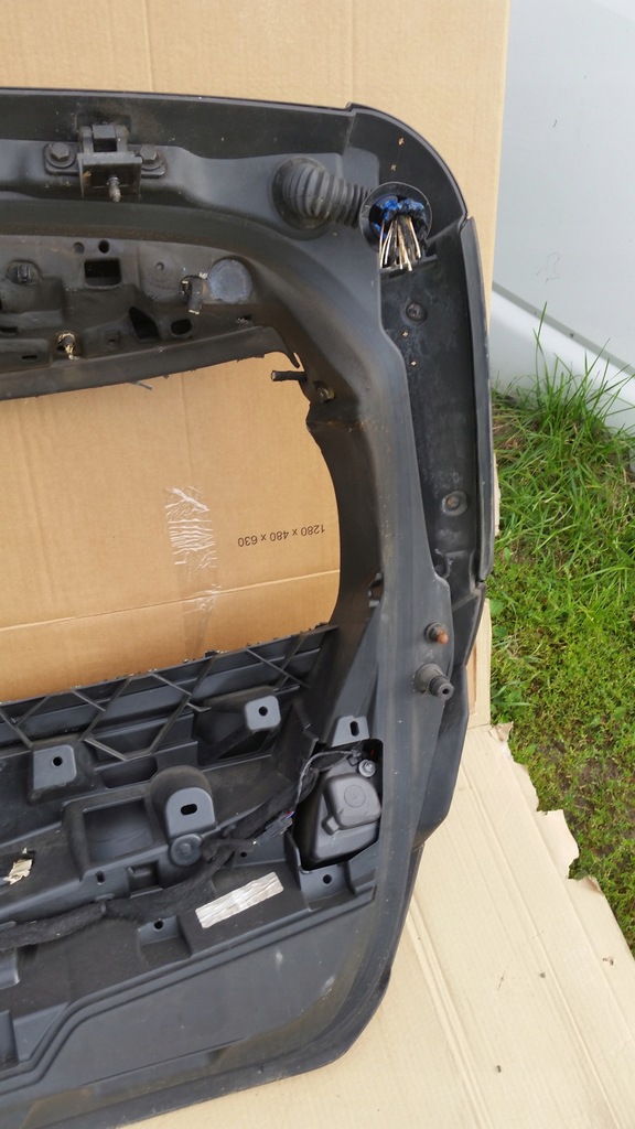 фото №8, Peugeot 308 ii t9 hb кришка багажника багажника задня