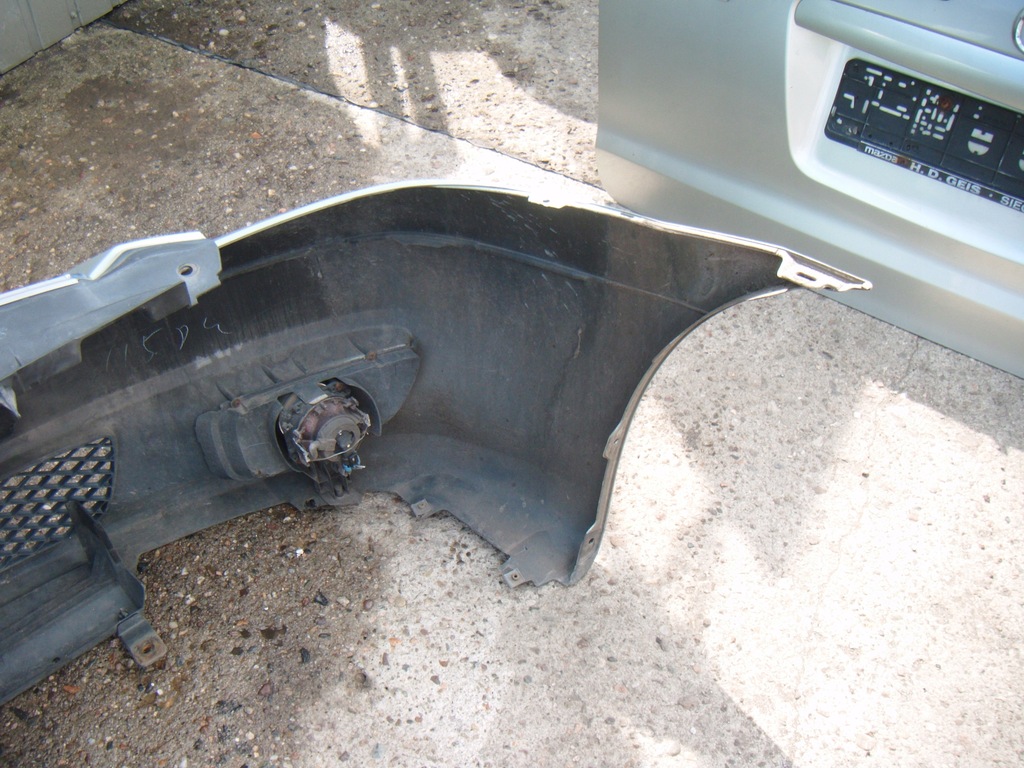 фото №9, Mazda mpv 2 ii 99-06 бампер перед решётка радиатора противотуманные фары