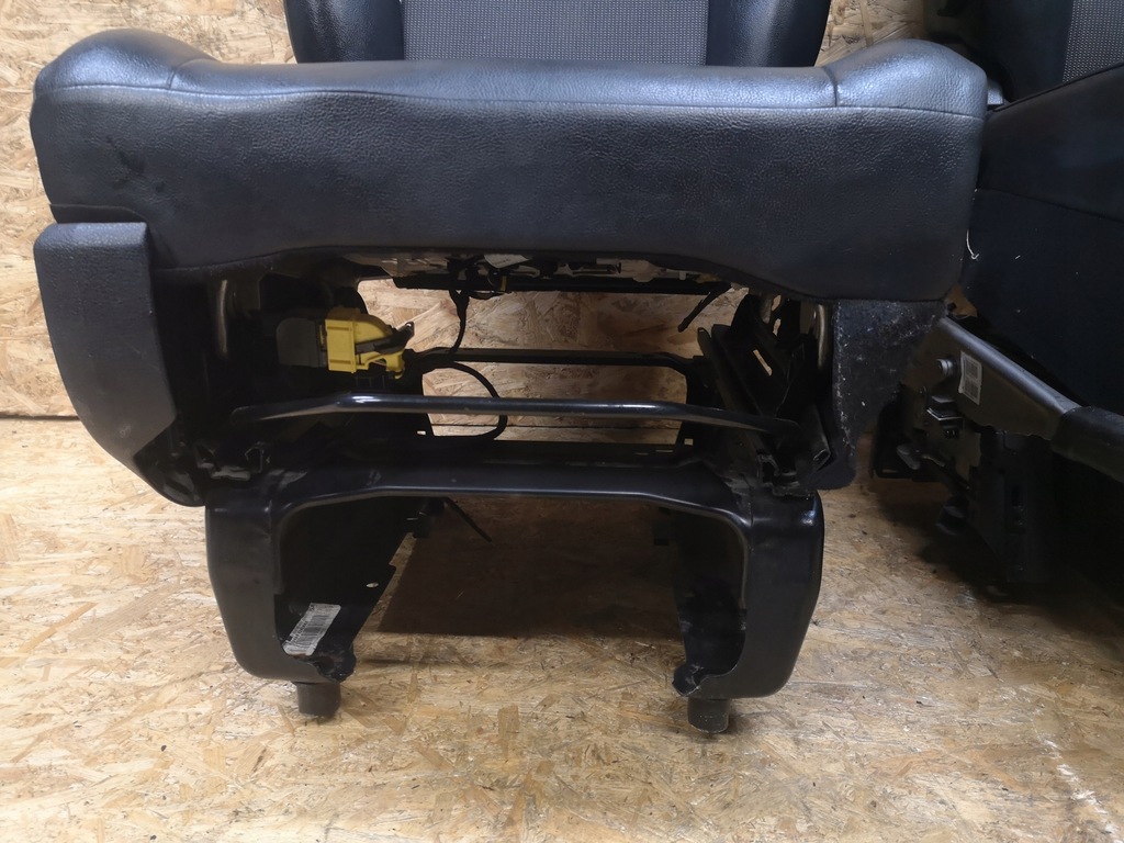 фото №7, Peugeot expert iii proace jumpy сиденье водителя пассажира ładne