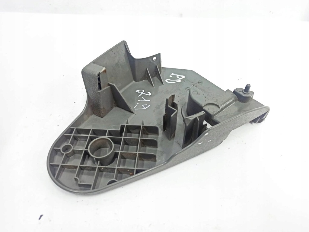 фото №9, Mercedes-benz cls c219 2005 перед сторона правая сиденья, сиденье