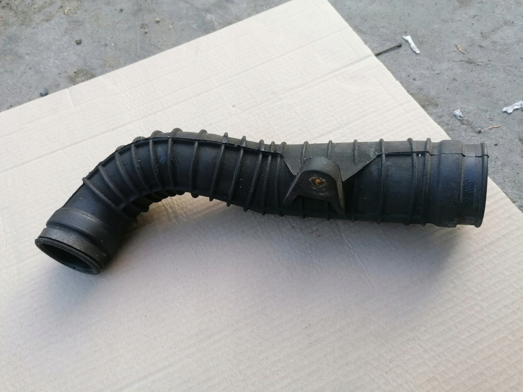 фото №1, Mercedes vito w638 2.2cdi труба wąż гумовий елемент турбіни