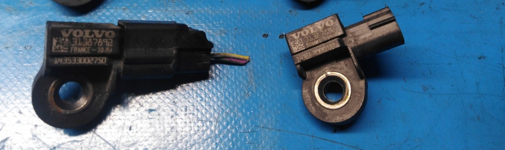 фото №1, Датчик удару перед volvo v40 ii cc