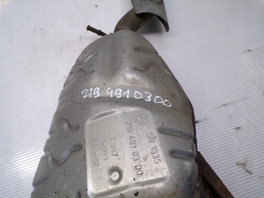 Выхлоп гаситель конечный amg mercedes w219 cls правый  левое Доставка