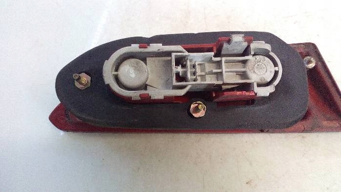 фото №3, Лампа права задня кришка багажника alfa romeo 156 2000r.