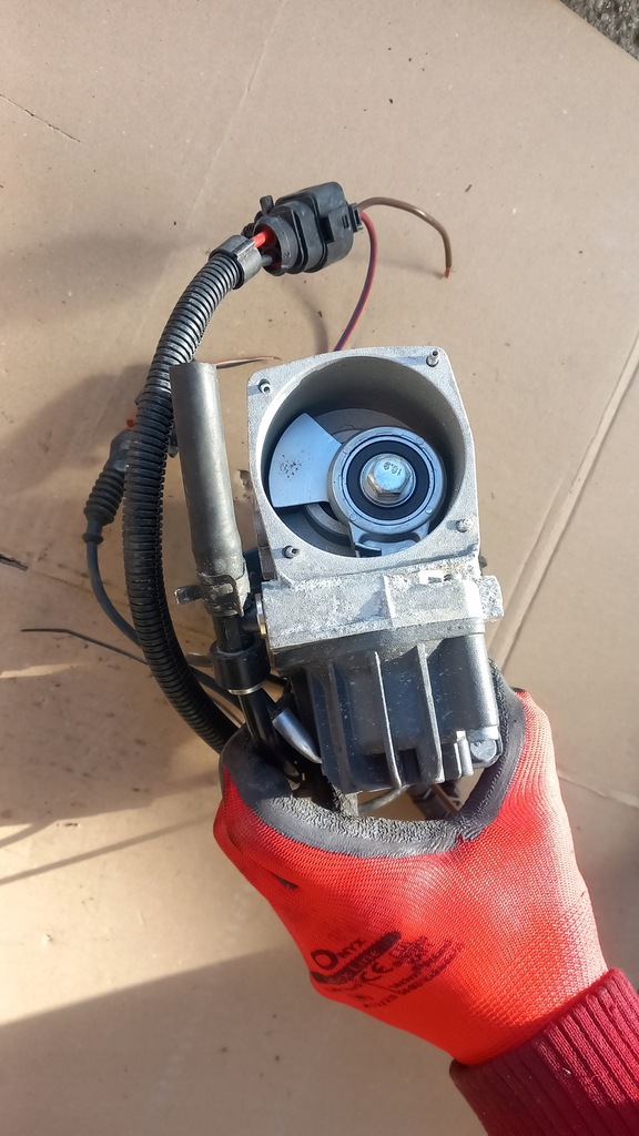 фото №5, Насос компрессор подвеска audi a8 d3