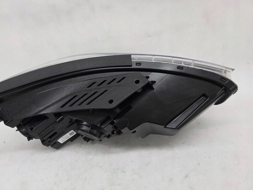 фото №8, Hyundai i30 iii lift 20+ лампа перед левая линза подсветка 92101g4510