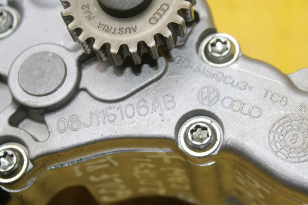 фото №11, Насос масла 06j115106ab a3 8p golf vi 2.0 tfsi caw