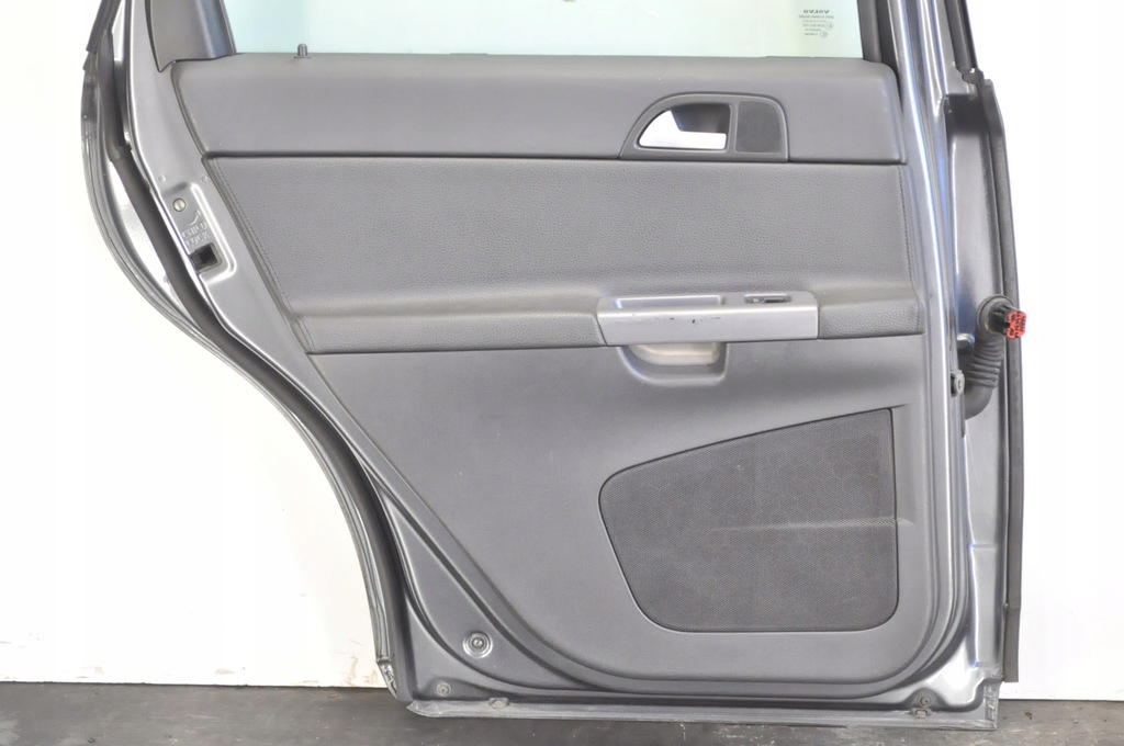 фото №14, Volvo v50 дверь левый задняя задние kombi полный