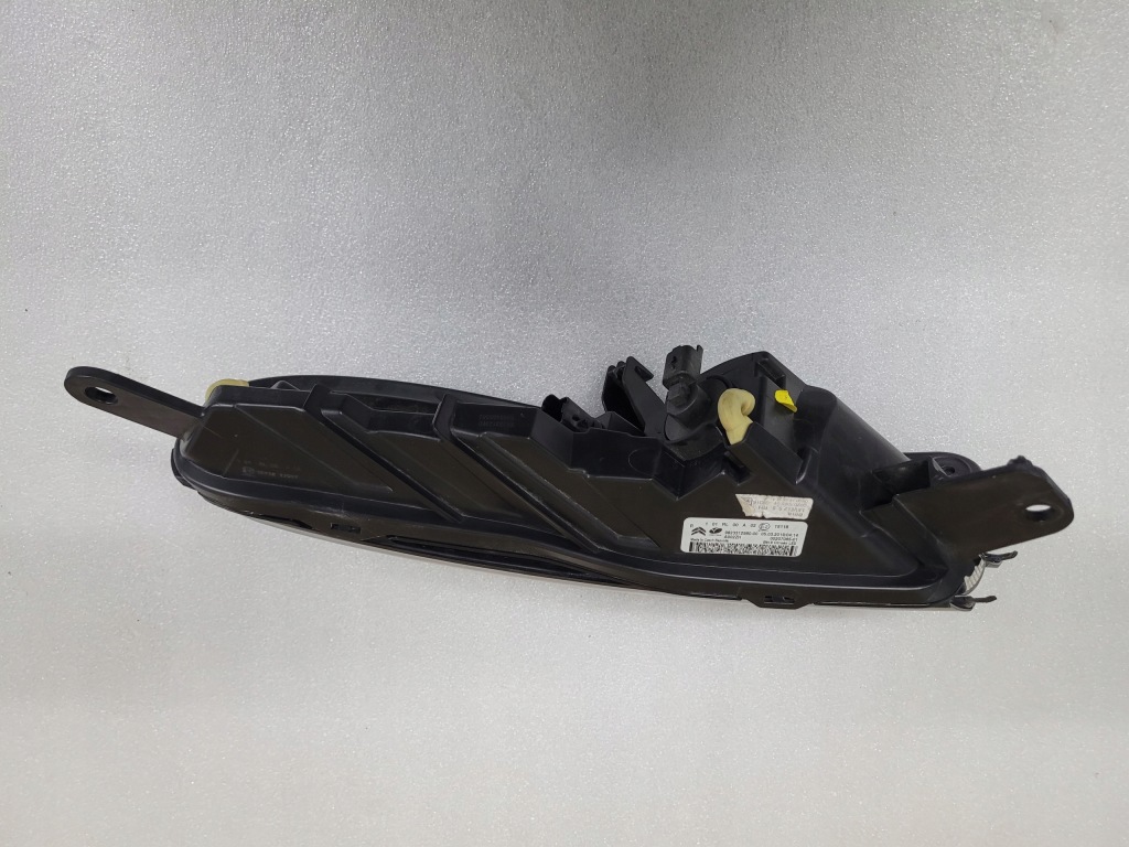 фото №3, Citroen c3 iii - правий led, drl