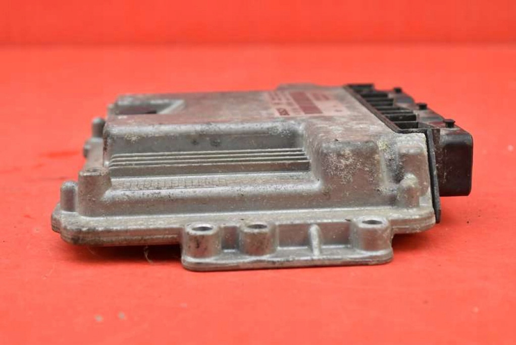 фото №5, Блок керування двигуна 8200391966 renault megane scenic ii 1.9 dci 120 km 03-06