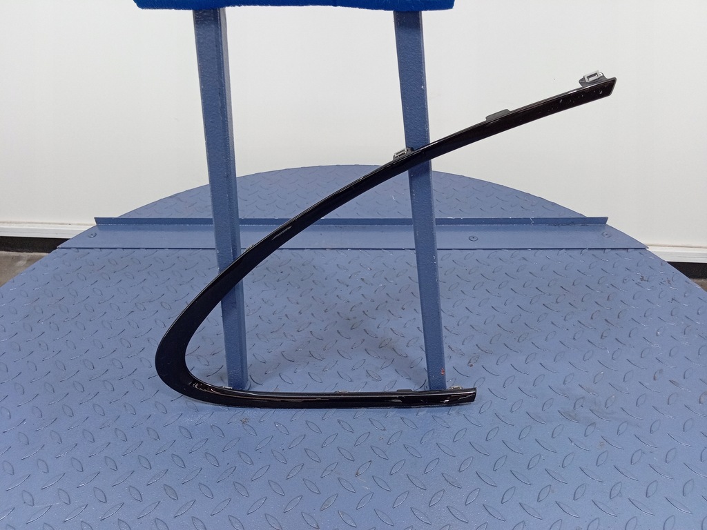 фото №1, Cayenne ii 7p5 молдинг рамка скло правий задня