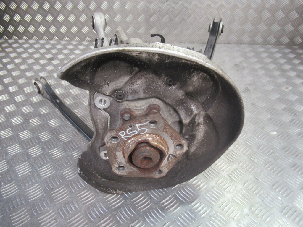 фото №1, Audi a5 rs5 подвеска задняя задние левая поворотный кулак