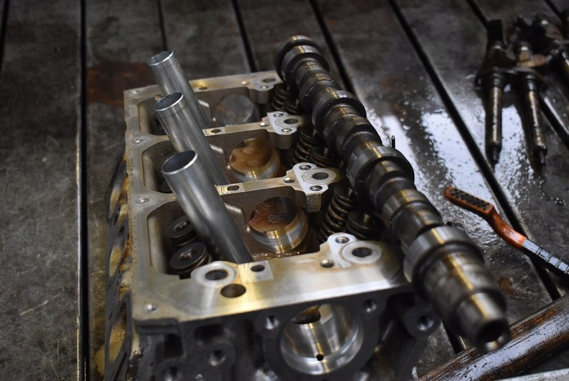 фото №8, Головка двигуна 4663894t chrysler voyager 4 iv 3.3 v6 174 km 01-06