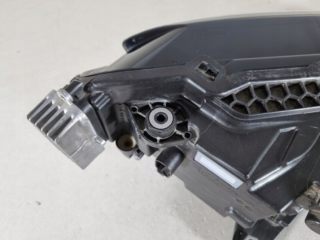 фото №13, Skoda superb iii 3 lift 3v1 лампа левая full led eu